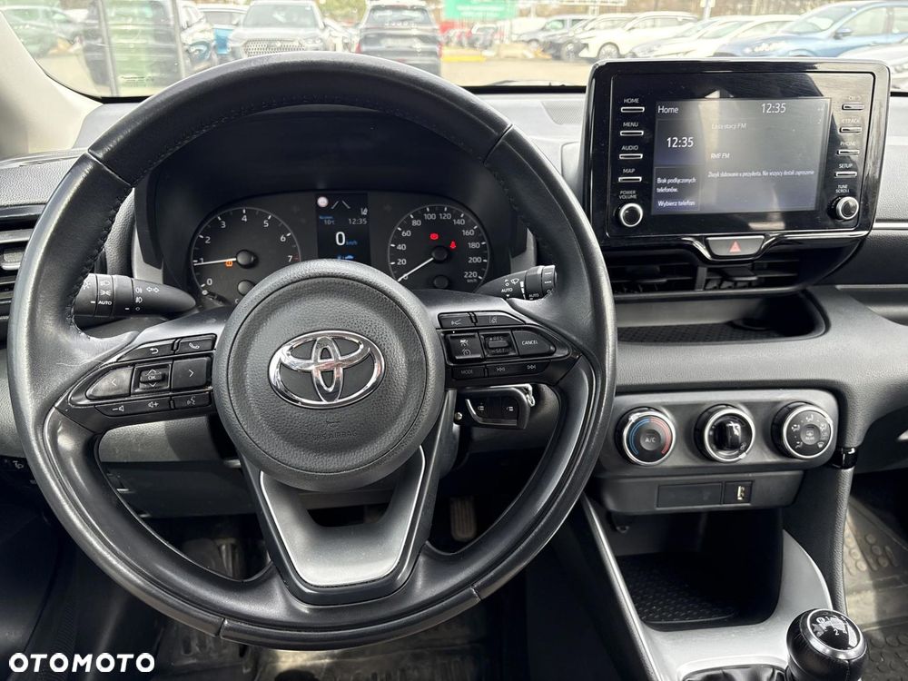 Toyota Yaris 1.5 Comfort - 13