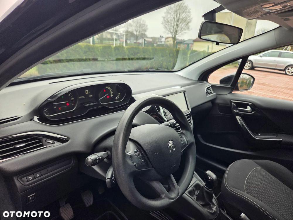 Peugeot 208 1.2 VTi Business Line - 13