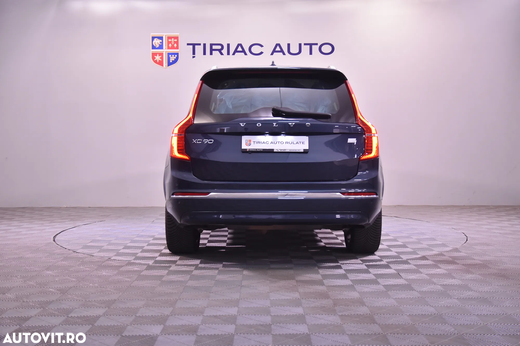 Volvo XC 90 - 4