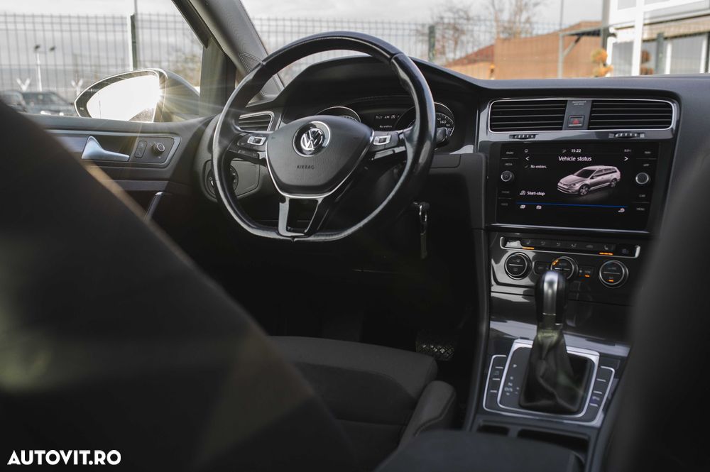 Volkswagen Golf 2.0 TDI DSG Highline - 30