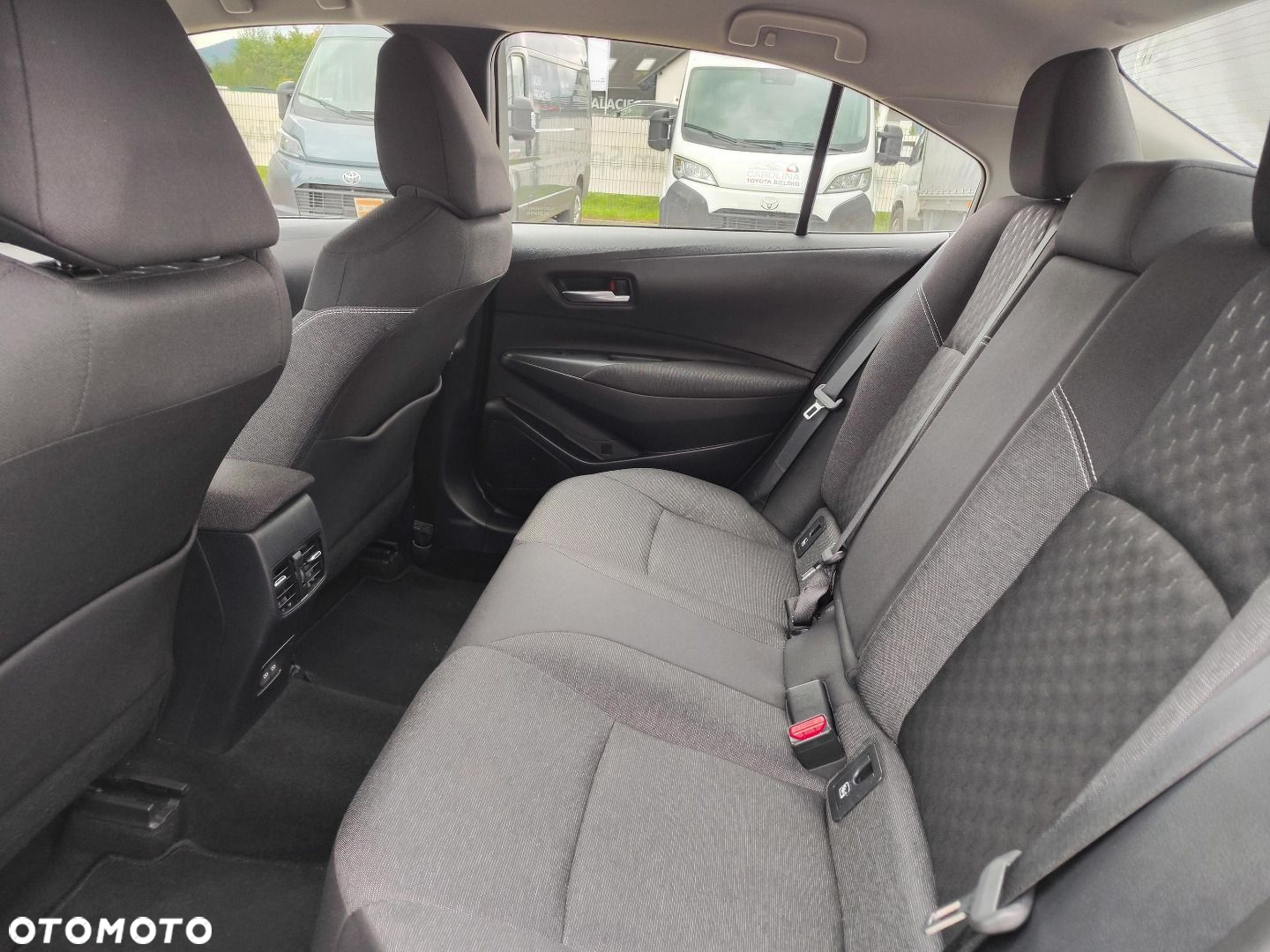 Toyota Corolla - 14