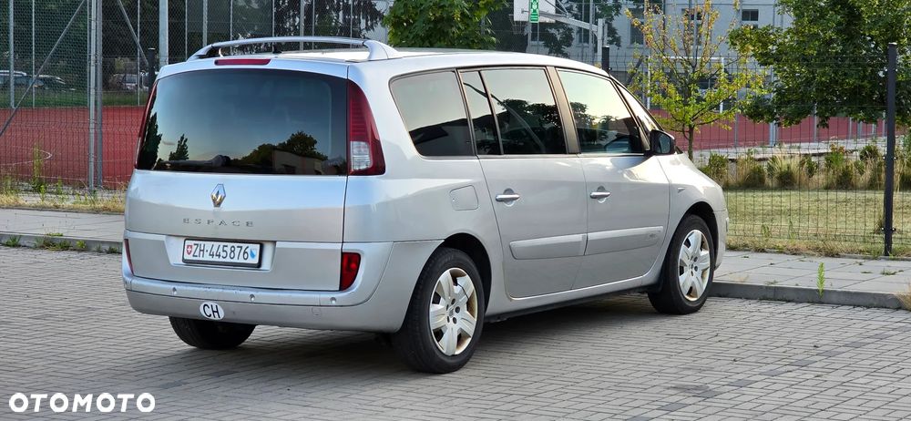Renault Espace 2.0 dCi 175 FAP Initiale - 11