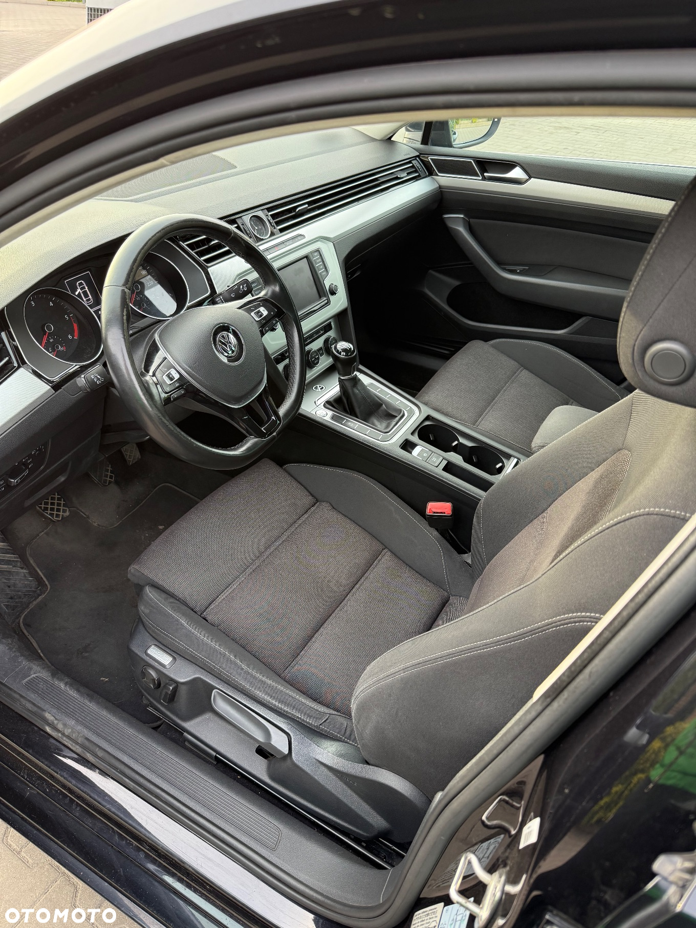 Volkswagen Passat 2.0 TDI BMT Comfortline - 5