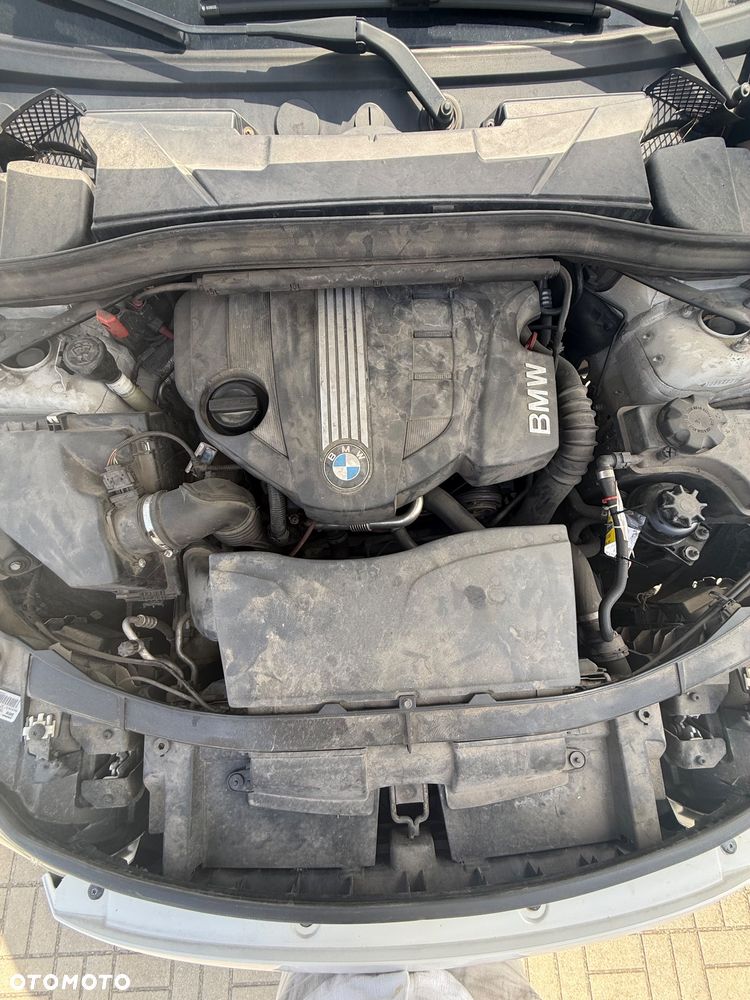 BMW X1 xDrive20d - 16