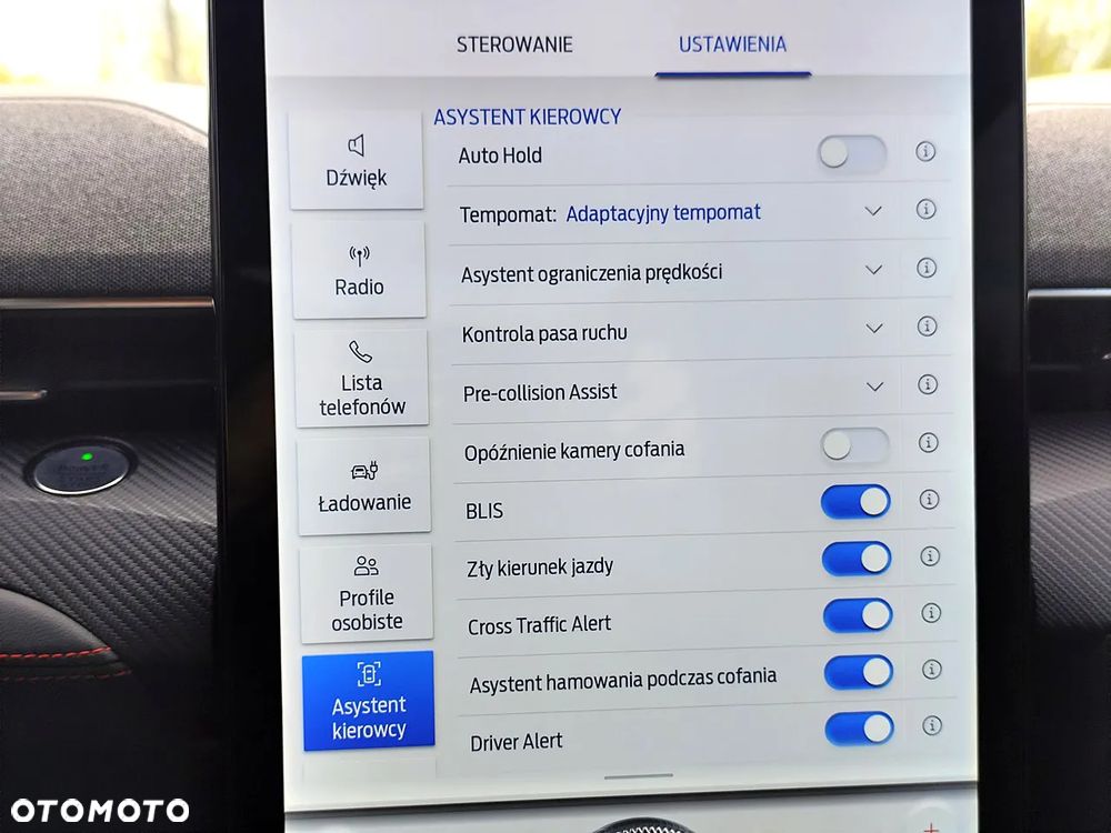 Ford Mustang Mach-E AWD PREMIUM - 22