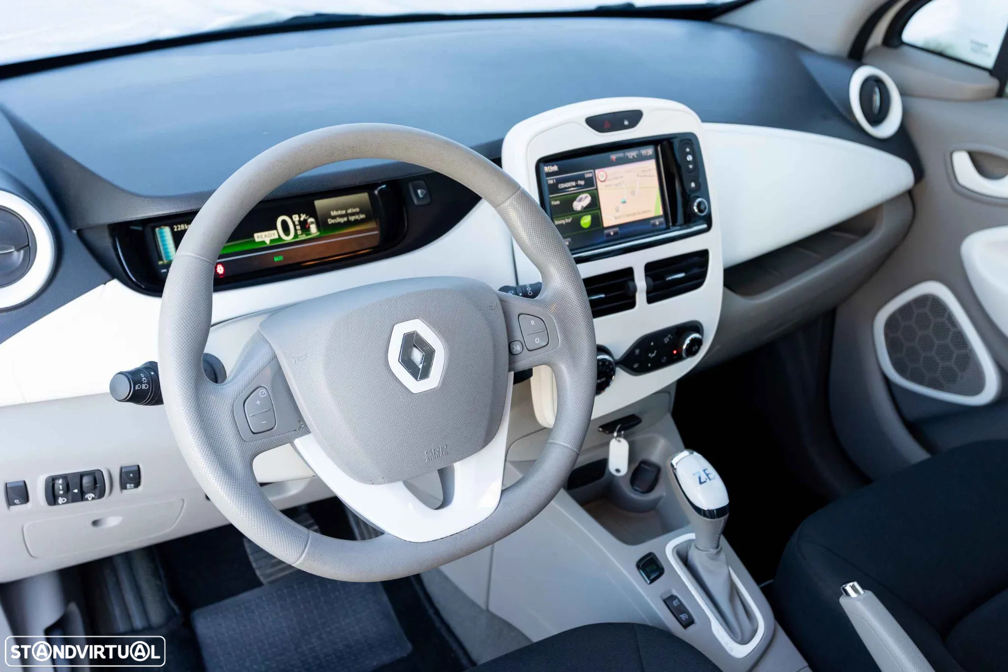 Renault Zoe (c/ Bateria) Life 40 Q90 - 27