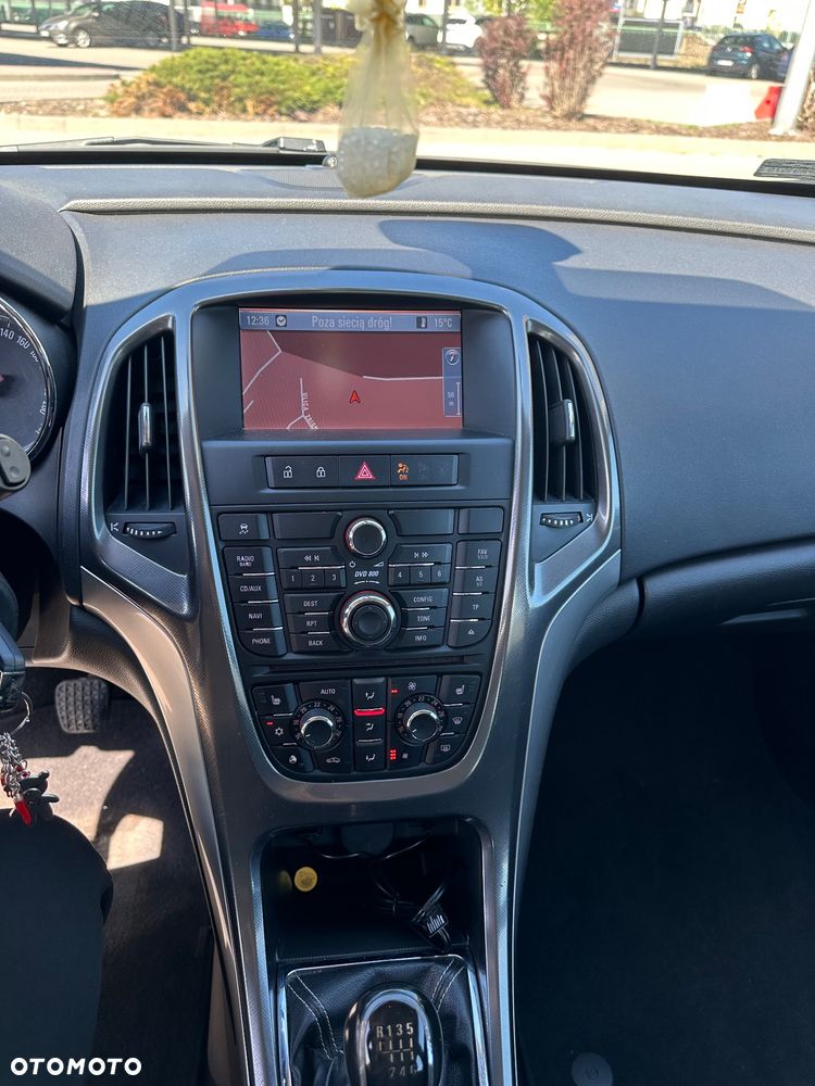 Opel Astra 1.4 T Cosmo - 7