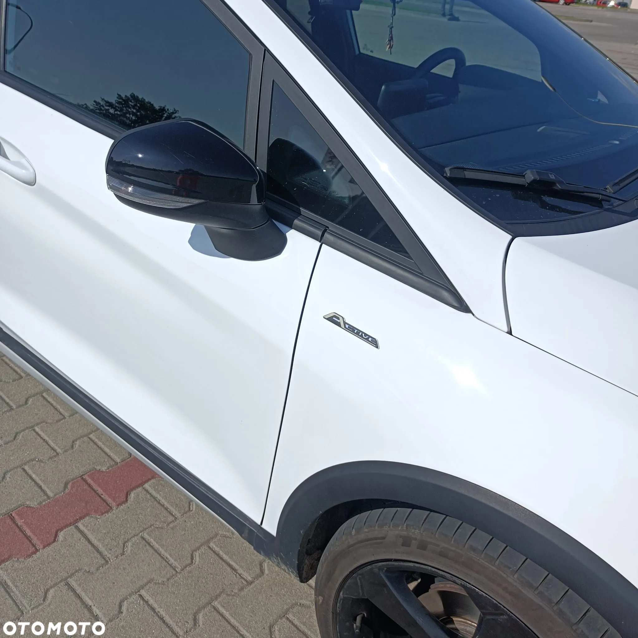 Ford Fiesta 1.0 EcoBoost S&S ACTIVE - 16