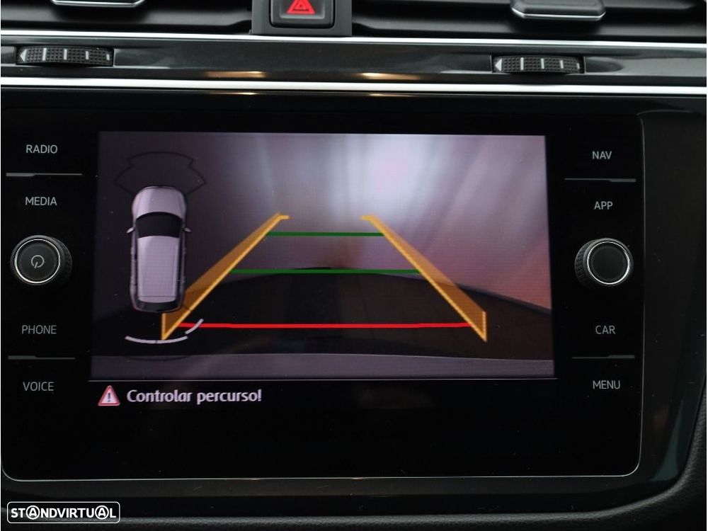 VW Tiguan 1.6 TDI Confortline - 23