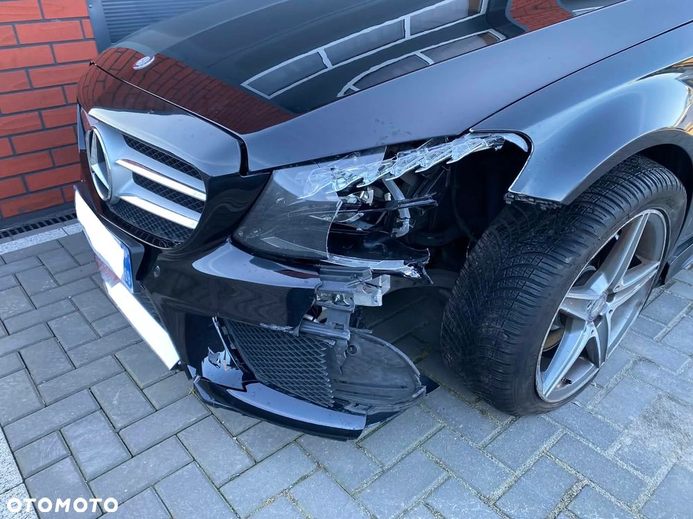 Mercedes-Benz Klasa C 220 (BlueTEC) d 7G-TRONIC AMG Line - 25