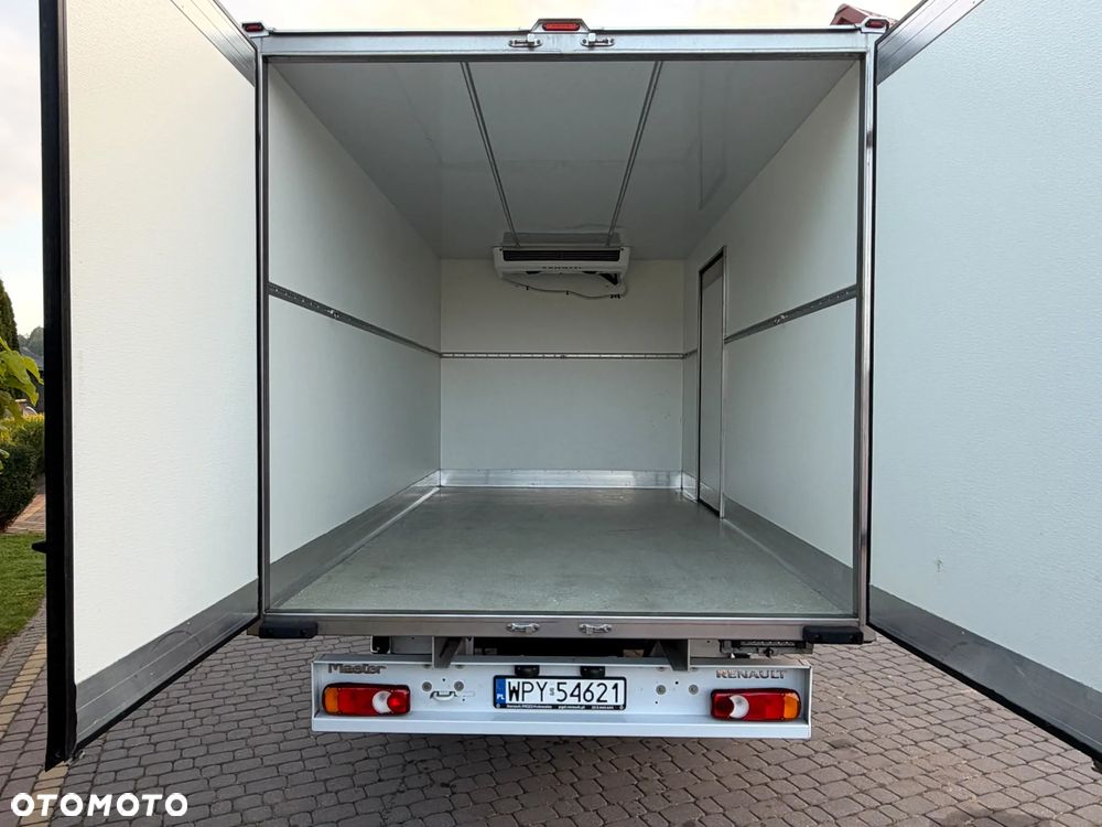 Renault Master - 22