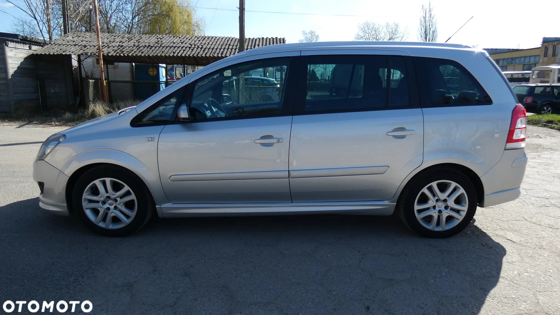 Opel Zafira 1.9 CDTI Automatik Edition - 4