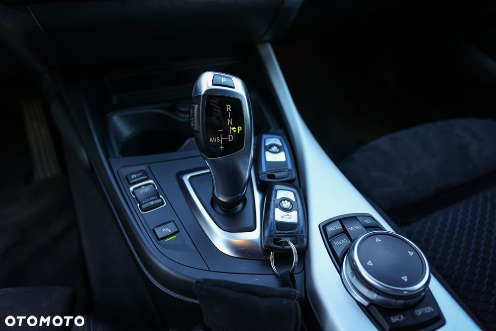 BMW Seria 1 120d Sport-Aut M Sport - 36