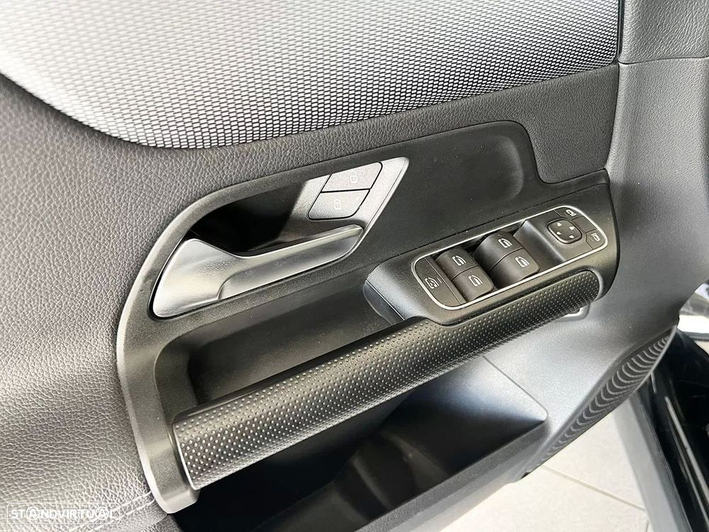 Mercedes-Benz GLA 250 e Style - 18