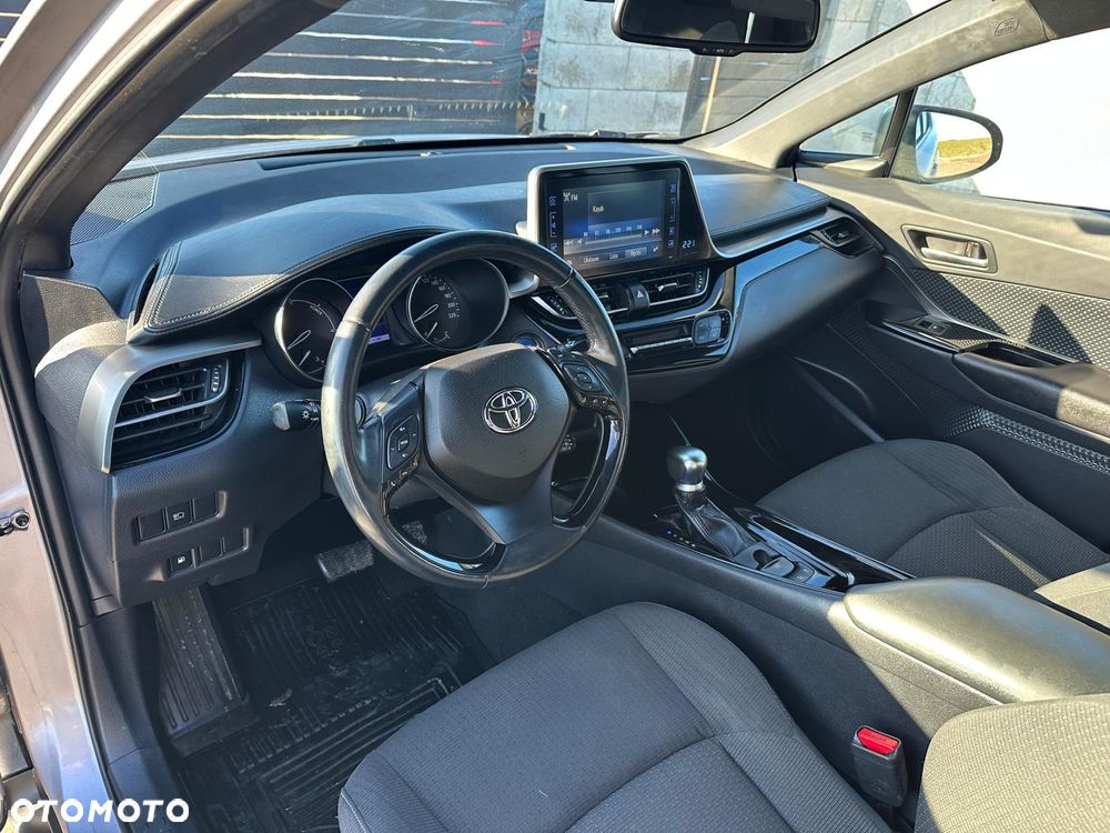 Toyota C-HR Club - 7