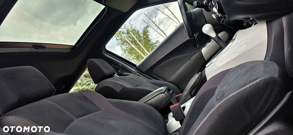 Nissan Juke 1.6 Xtronic Tekna - 8