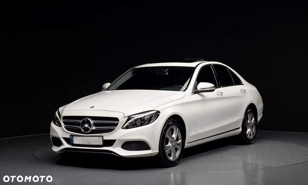 Mercedes-Benz Klasa C 220 d 4MATIC 9G-TRONIC - 2