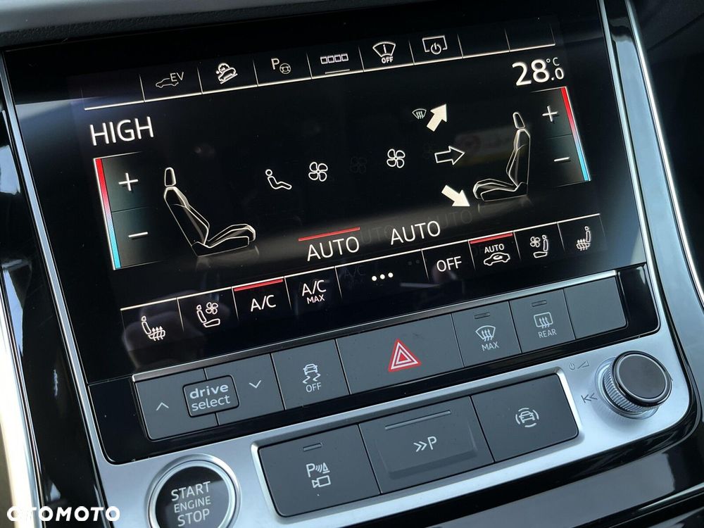Audi Q8 - 34
