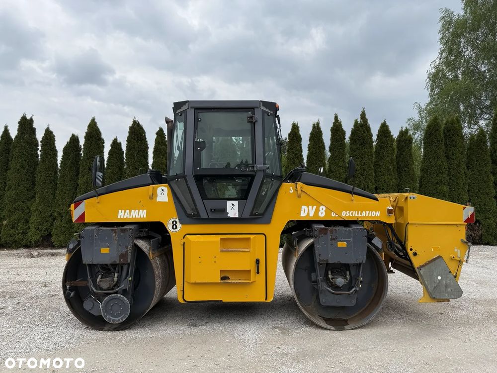 Hamm DV 8 SUPER 08V WALEC DROGOWY STALOWY / WIBRACJA OSCYLACJA / ROZSIEWACZ / ORYGINAŁ / PIĘKNY / SIEWNIK / ZRASZACZE / BOMAG DV HD 90 - 7