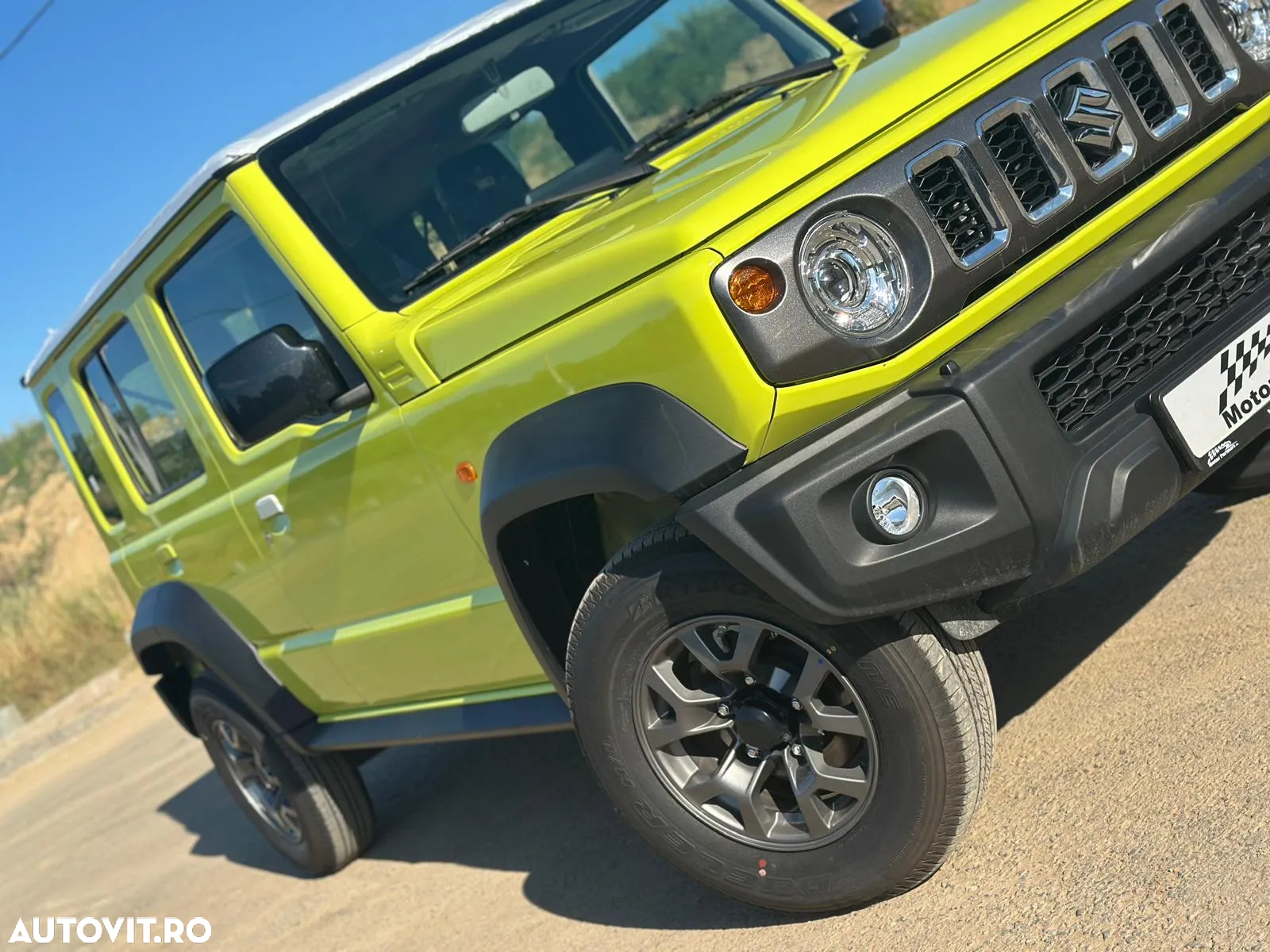 Suzuki Jimny 1.5 ALLGRIP GLX AT - 17