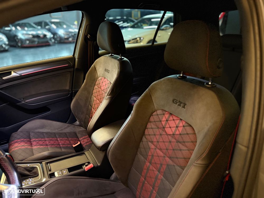 VW Golf GTI TCR 2.0 TSI OPF DSG - 14