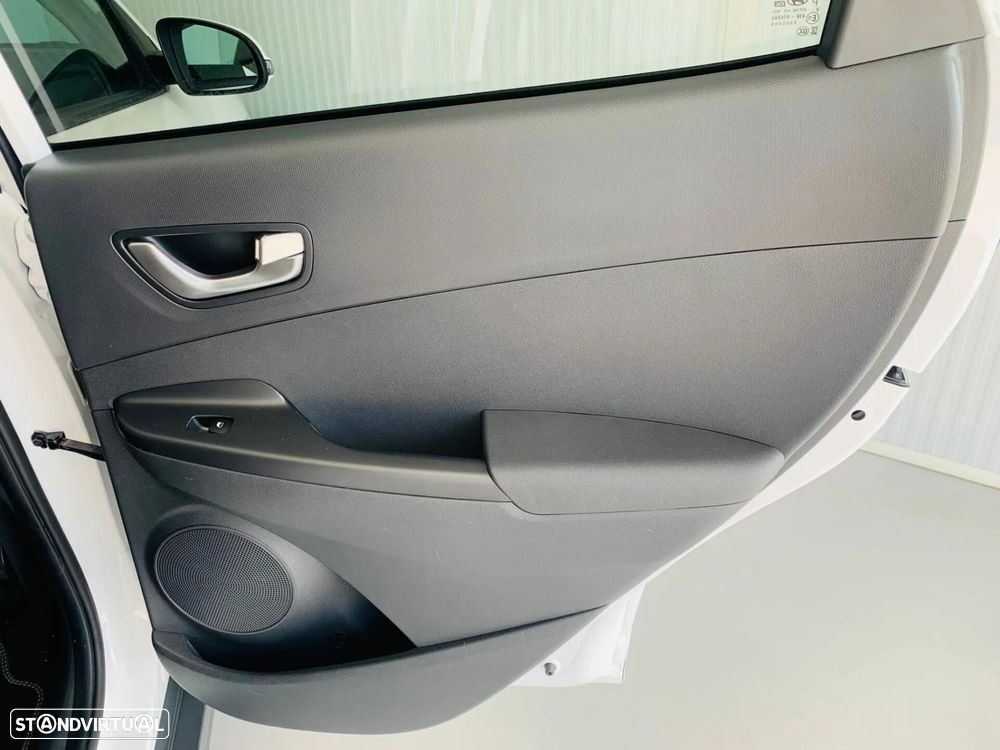 Hyundai Kauai 48.6 kWh Premium - 33