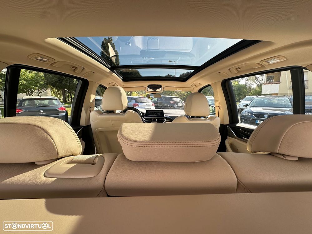 BMW X3 30 e xDrive Line Luxury - 13