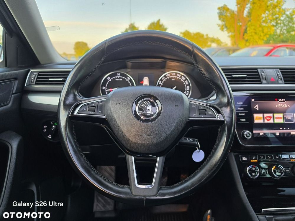 Skoda Superb 2.0 TDI Ambition - 38