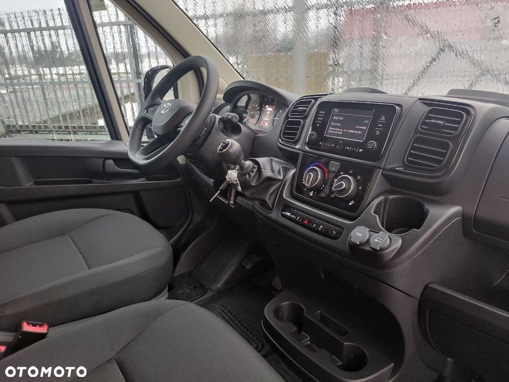Toyota PROACE MAX - 11