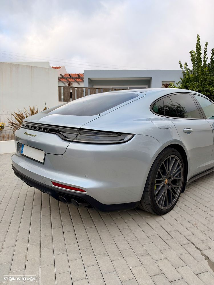 Porsche Panamera - 6