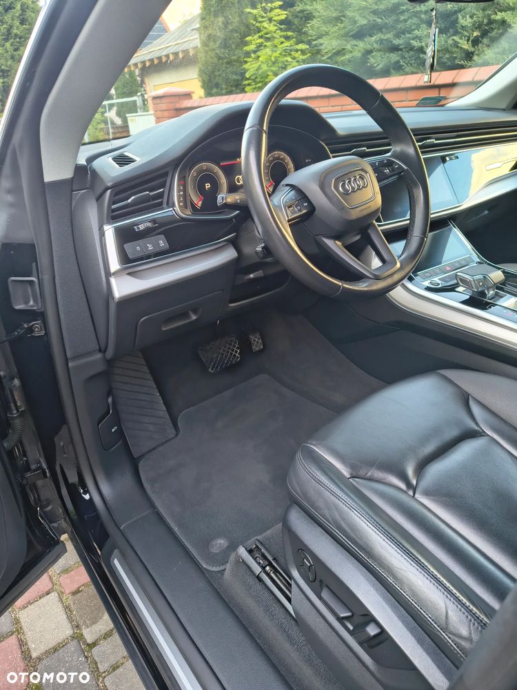 Audi Q8 - 7