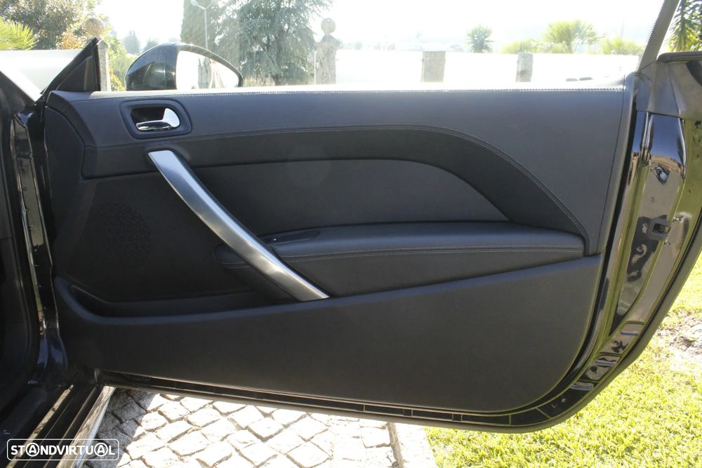 Peugeot RCZ 1.6 THP SE Black Yearling - 18