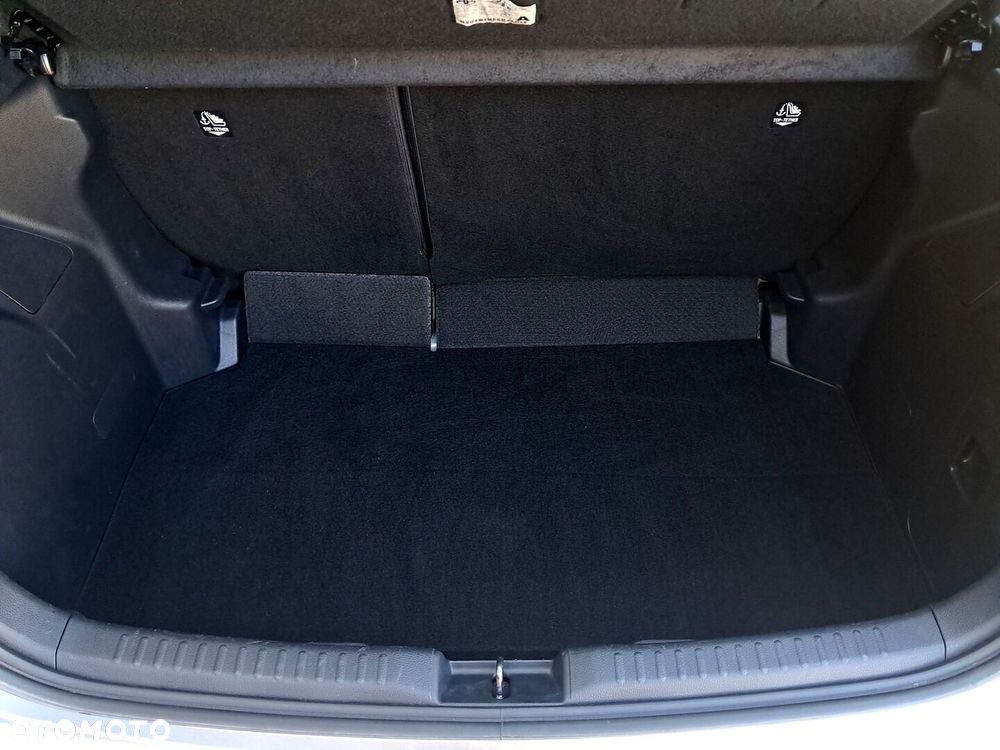 Toyota Yaris Hybrid 1.5 Comfort - 13