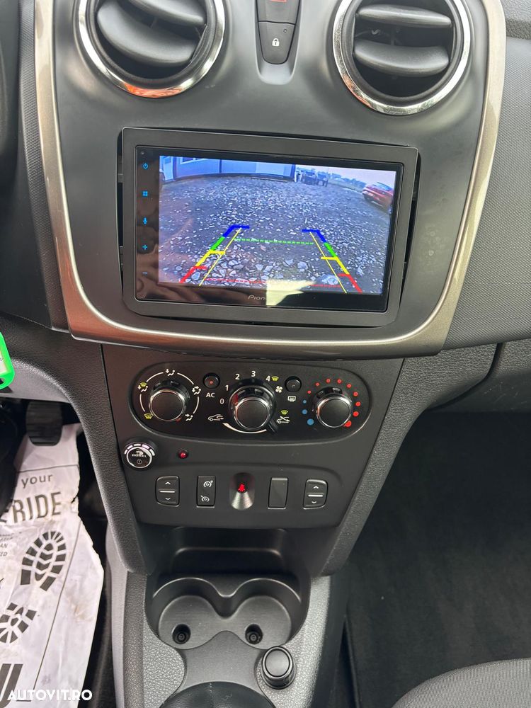 Dacia Sandero 0.9 90CP Stepway - 6