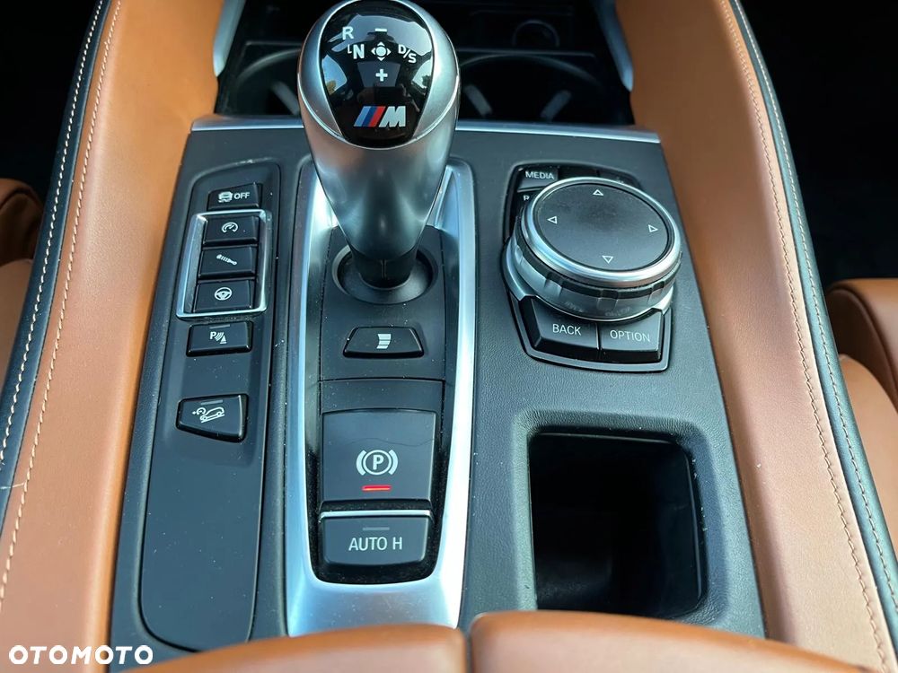 BMW X5 M Standard - 16