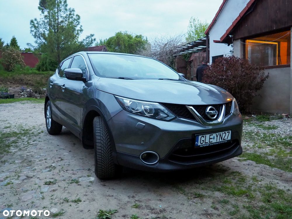 Nissan Qashqai 1.5 dCi N-Connecta EU6 - 2