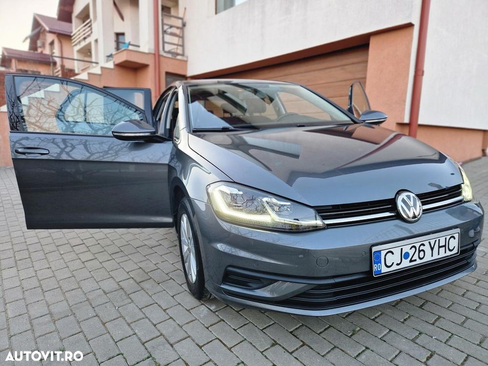 Volkswagen Golf - 7