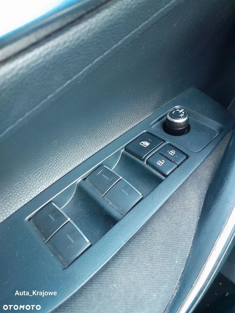 Toyota Corolla 1.8 Hybrid GPF Comfort - 25