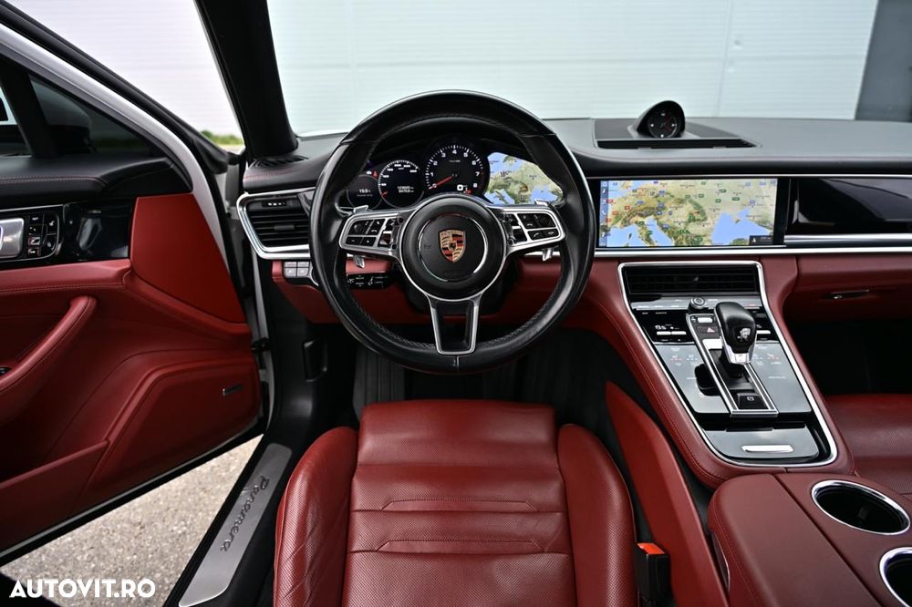 Porsche Panamera - 19