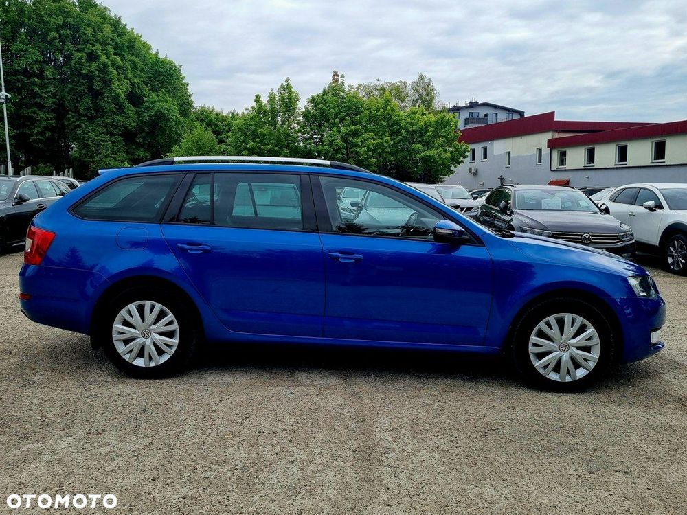 Skoda Octavia 2.0 TDI DSG Tour - 4