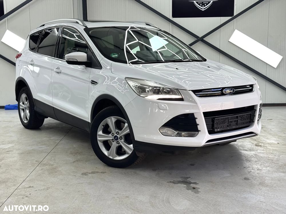 Ford Kuga 2.0 TDCi 4x4 Aut. Titanium - 1