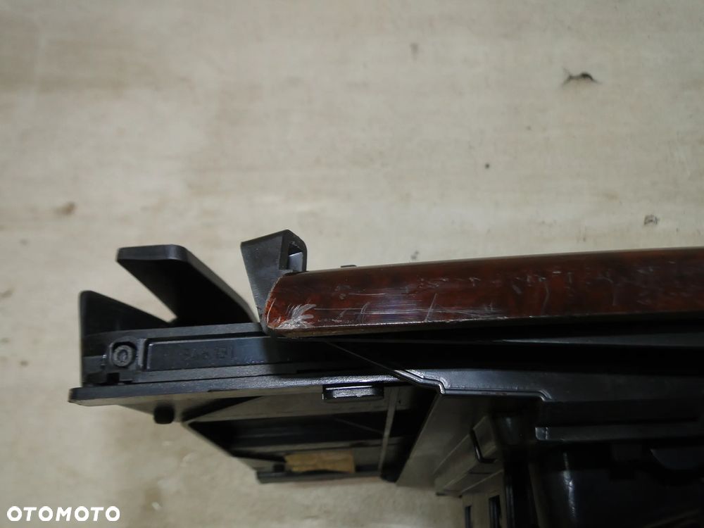 AUDI A6 C6 OSŁONA OBUDOWA TUNEL ŚRODKOWY DEKOR EUROPA - 9