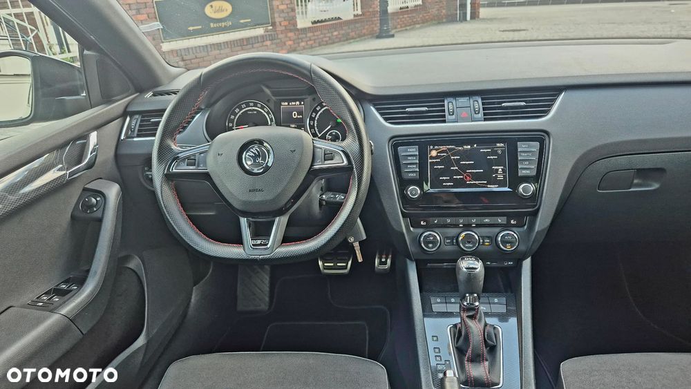Skoda Octavia 2.0 TDI 4x4 DSG RS - 12