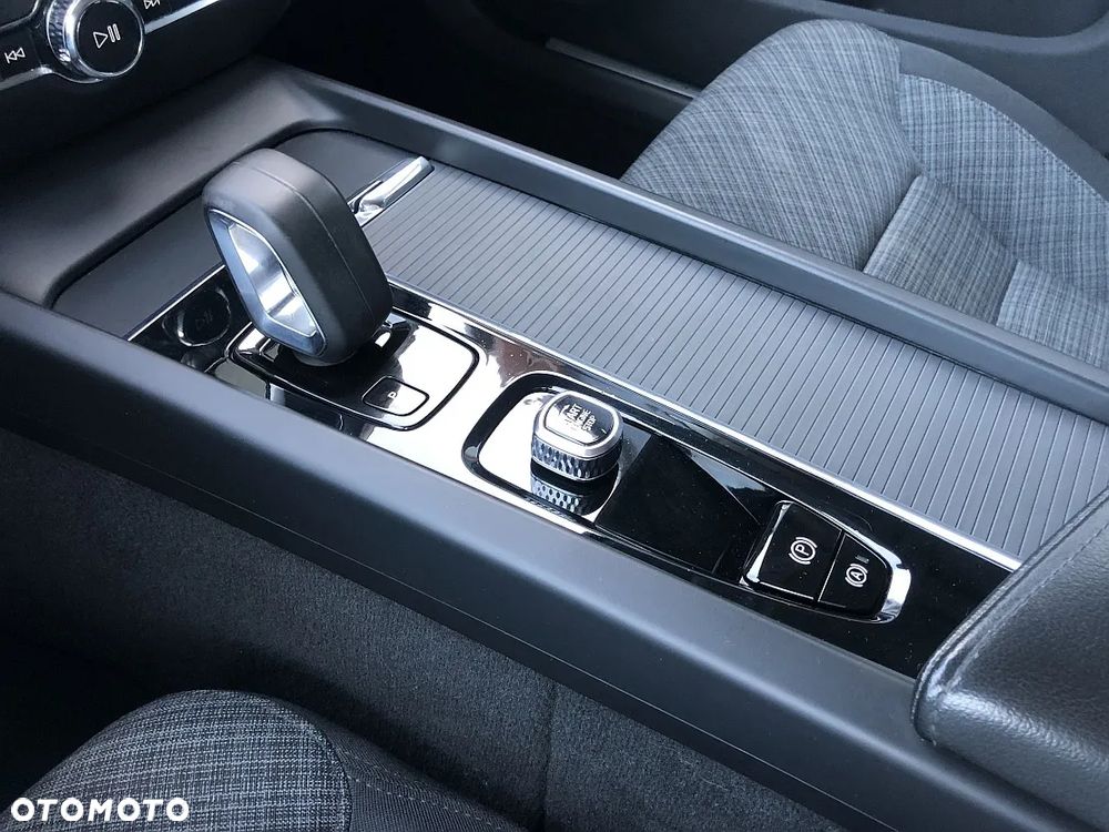 Volvo V60 - 16