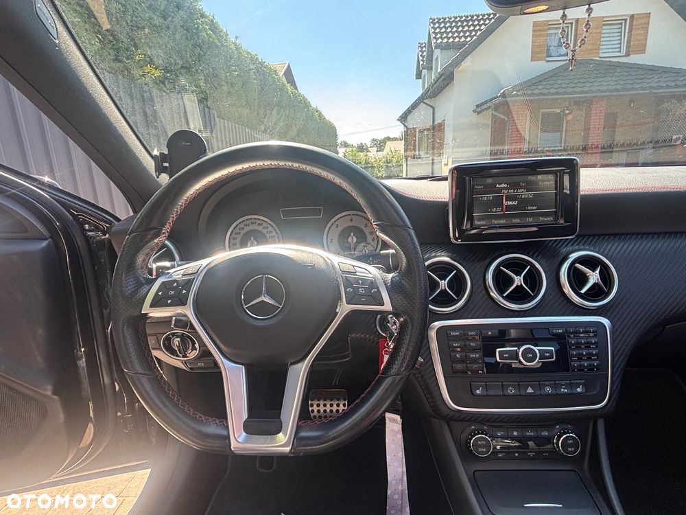 Mercedes-Benz Klasa A 200 CDI 4Matic 7G-DCT AMG Line - 6