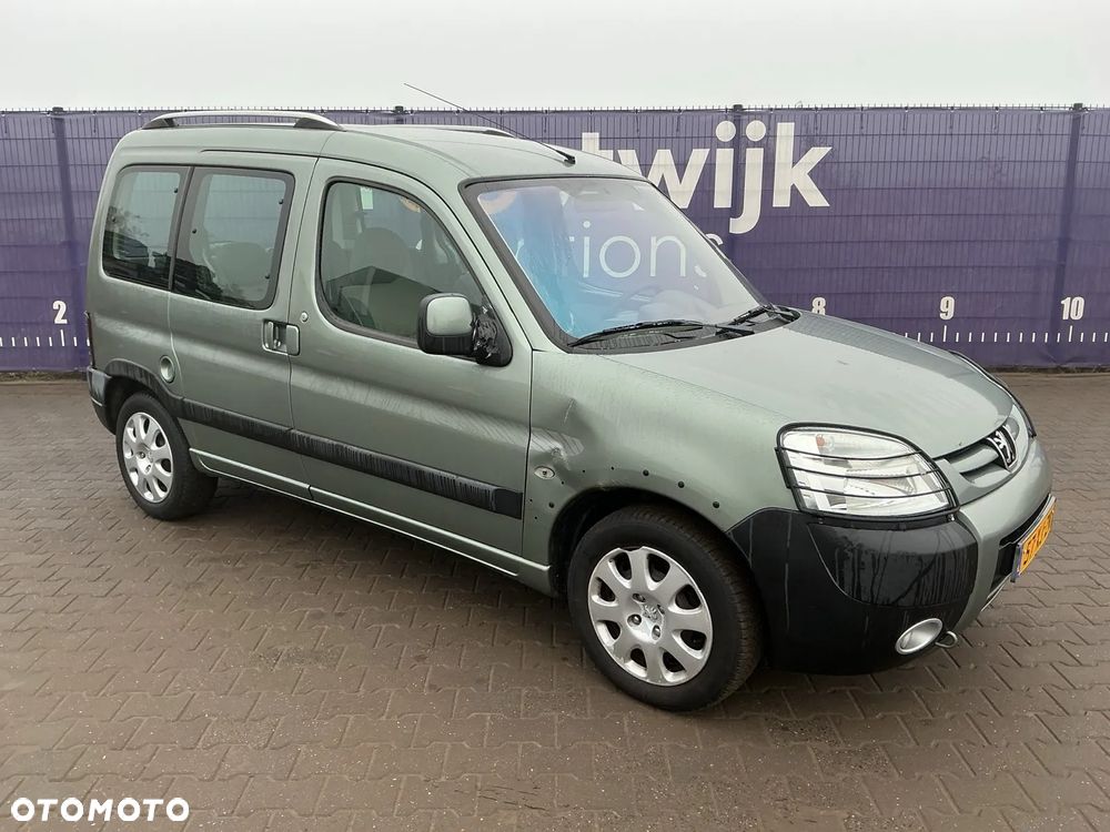 Peugeot Partner 1.6i Exclusive - 2