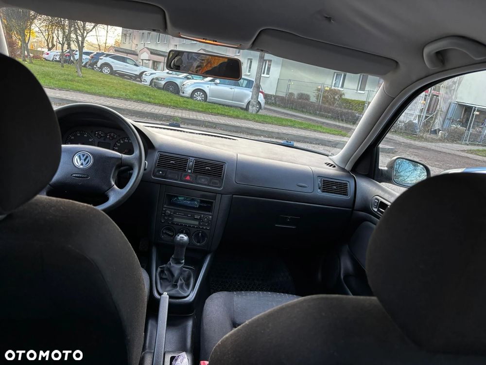 Volkswagen Golf 1.4 Q - 6