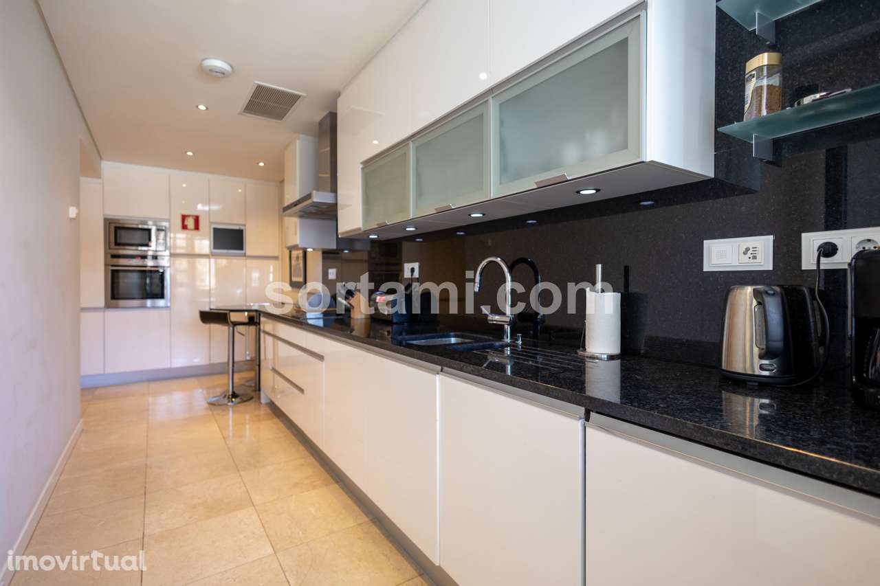 Apartamento T2 Venda em Quarteira,Loulé - Grande imagem: 3/21
