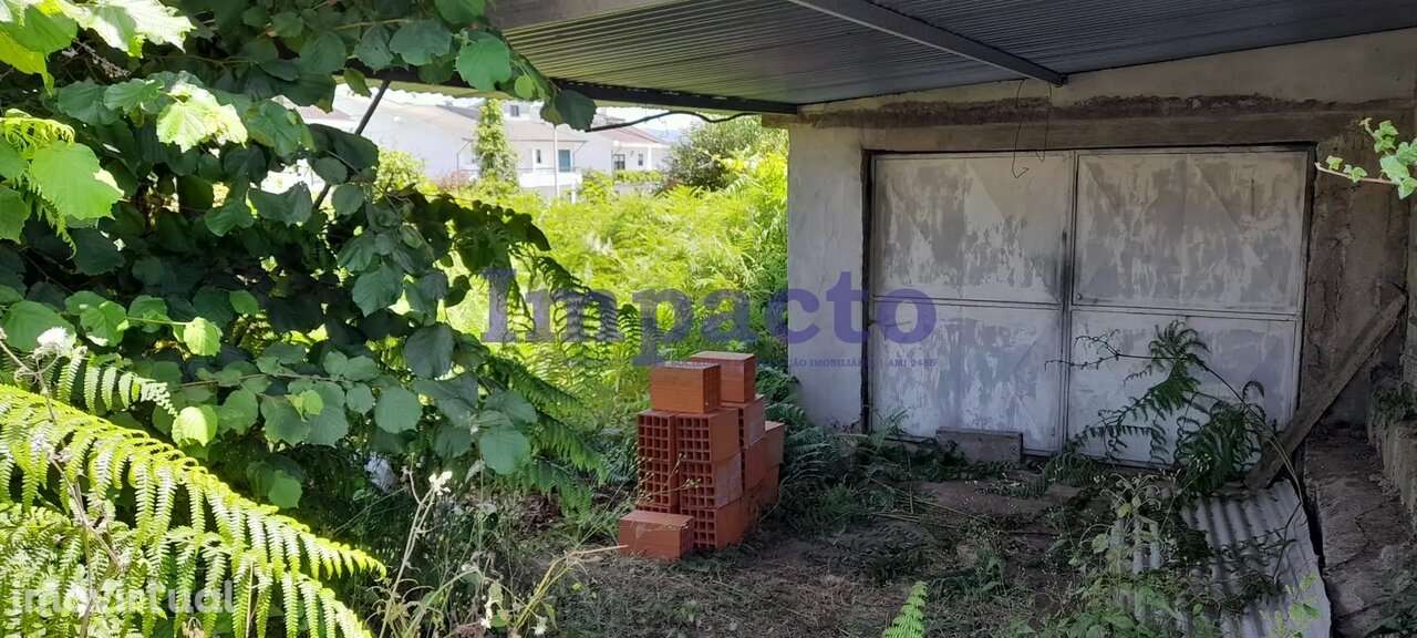Terreno em Vila de Cucujães, Oliveira de Azeméis - Grande imagem: 2/4