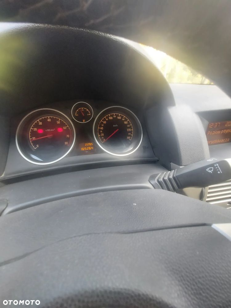 Opel Astra - 12